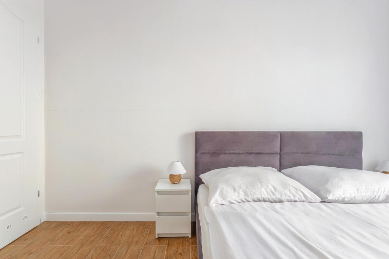 Boho Apartment Janow Z Miejscem Parkingowym Łódź Eksteriør billede