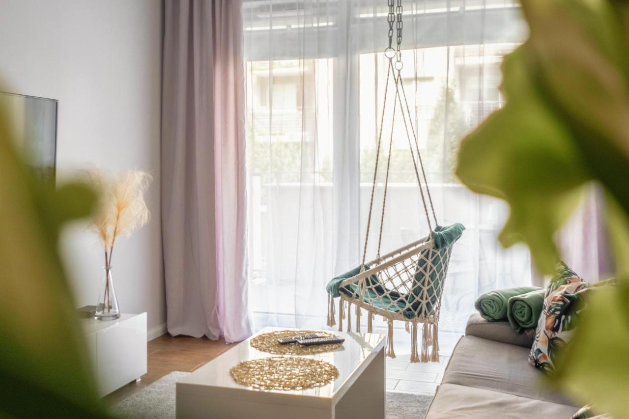 Boho Apartment Janow Z Miejscem Parkingowym Łódź Eksteriør billede