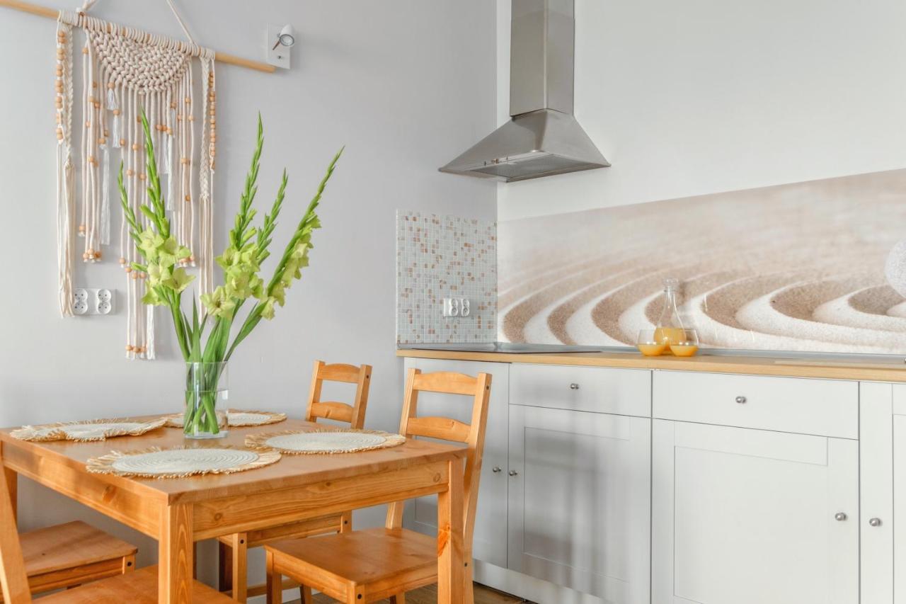 Boho Apartment Janow Z Miejscem Parkingowym Łódź Eksteriør billede